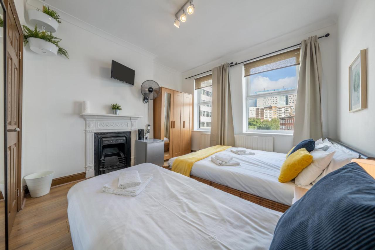 The Buross - Aldgate Aparthotel London Exteriör bild